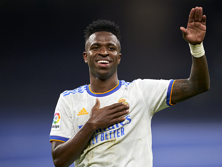 维尼修斯续约进程加速，多方支持成关键助力